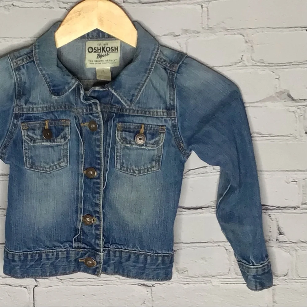 OshKosh B’gosh Light Rinse Cotton Button Front Denim Jacket 6